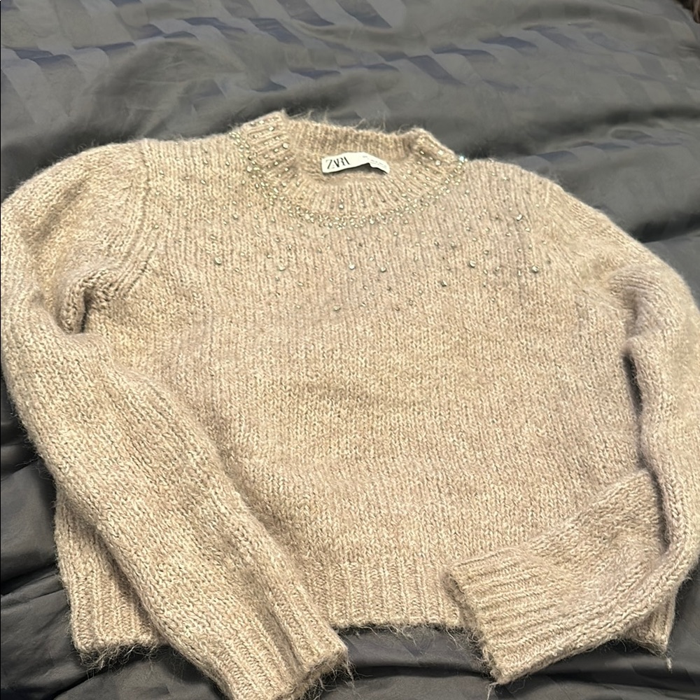 Zara Women's Tan Sweater